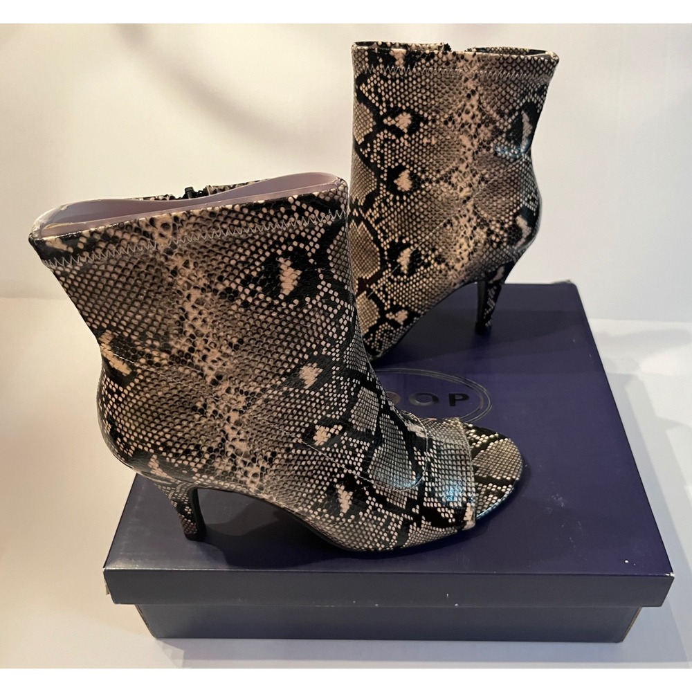 Scoop Woman's Kitten Heel Boot With Open Toe Snakeskin Print Size 8 1/2